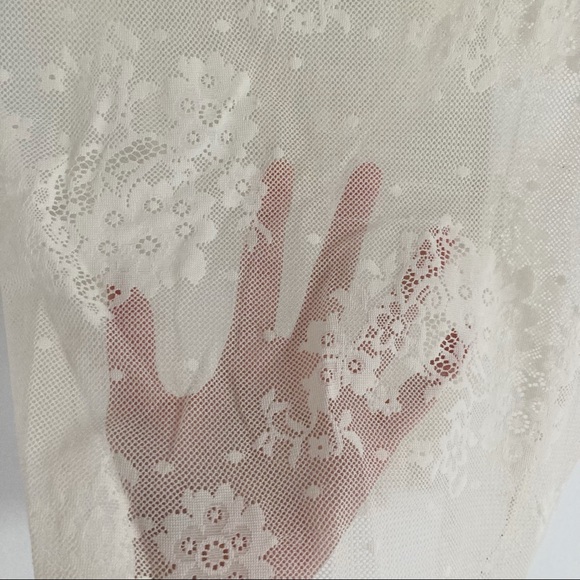 Sheer Lace Tank - Picture 3 of 4